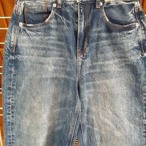 Comfy MOM JEAN American Eagle